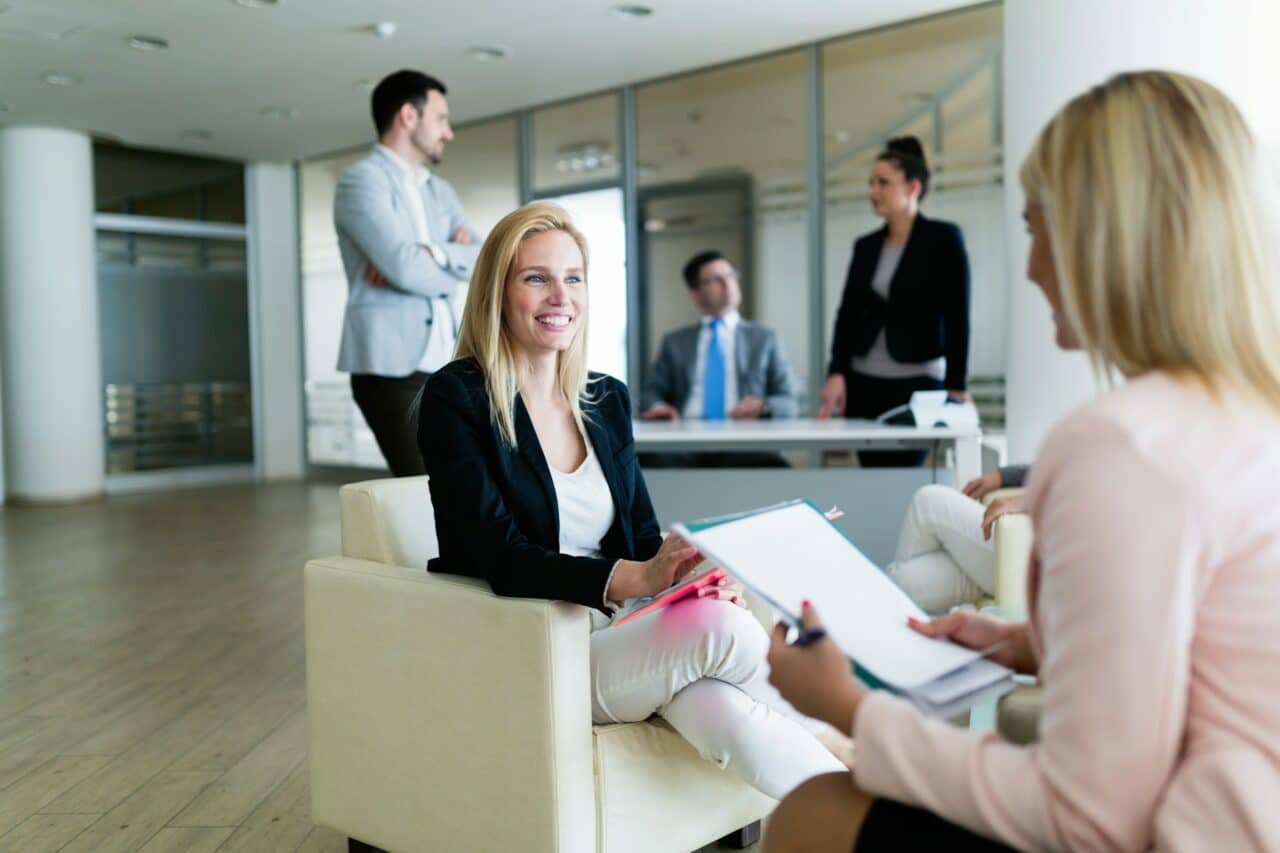 Alternance en management : comment maximiser la valeur pédagogique du terrain