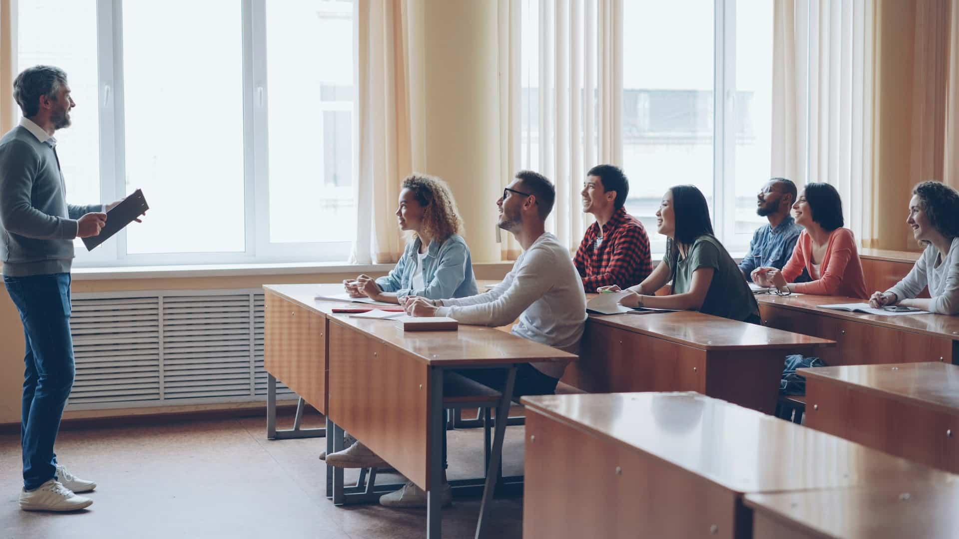 Pourquoi intégrer une dimension internationale dans une formation en banque et assurance ?