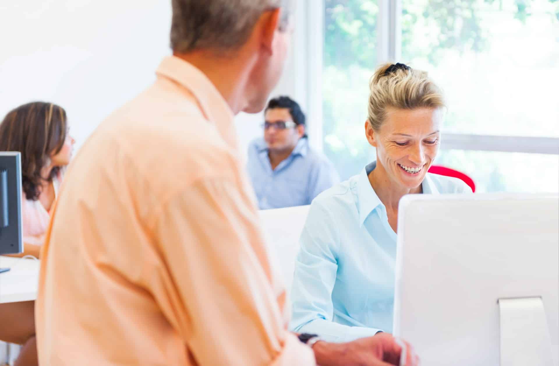 Reconversion en banque et assurance après 35 ans : les 3 enjeux