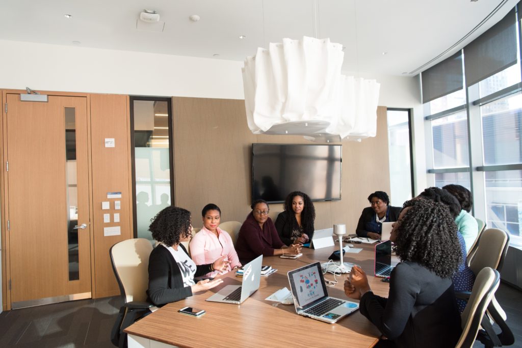 Attaché commercial en assurances : évolutions professionnelles